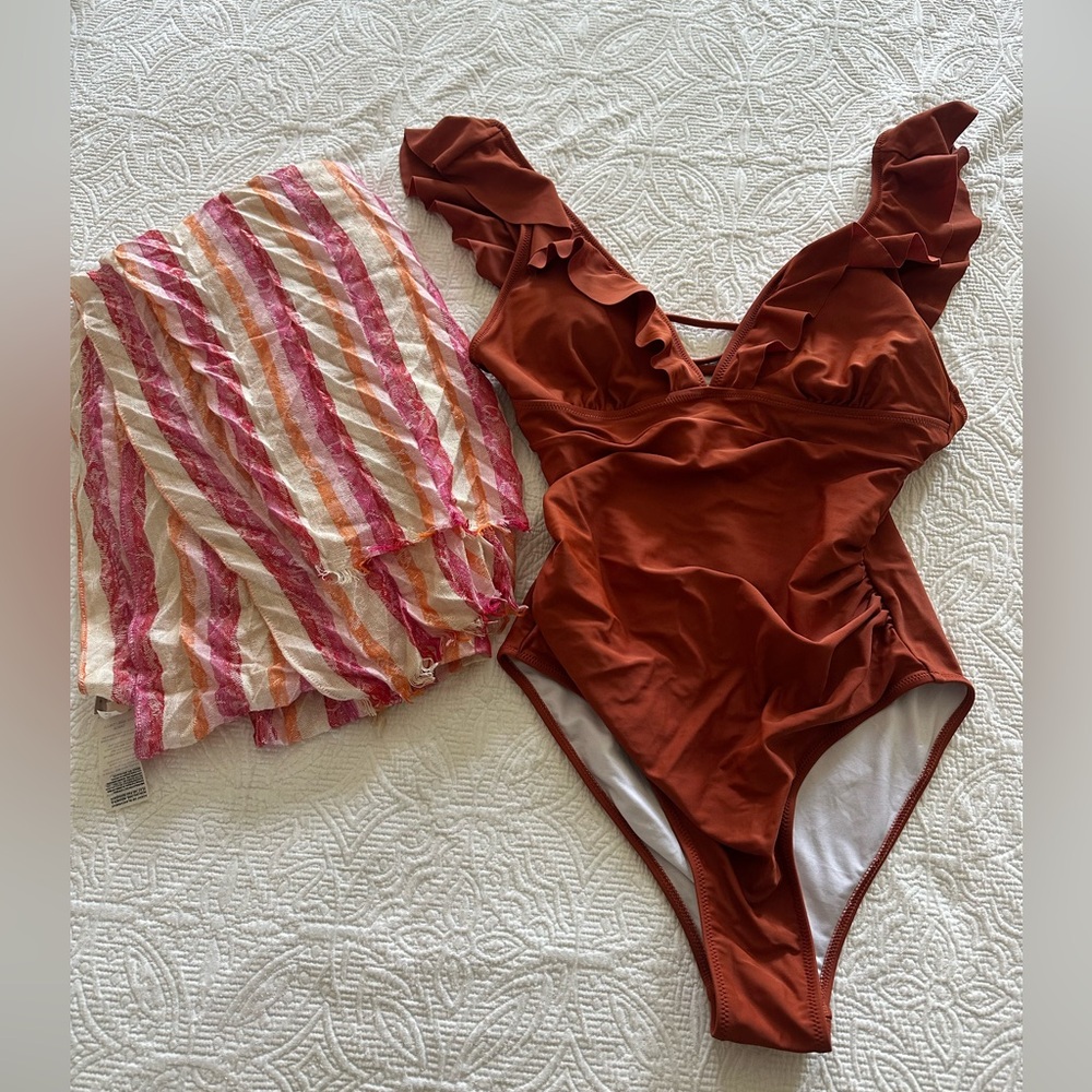 Cupshe Burnt Orange One Piece Bathingsuit and coverup